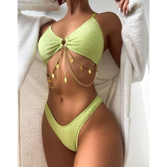 Textured Chain Decor Bikini - Picture 3 of 5
